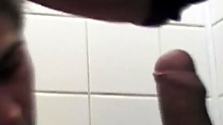 Euro amateur bareback assfucked in truck stop