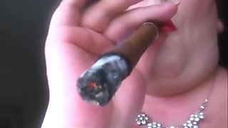 Cigar Smoking BBW - Fetish Smoke Rings