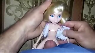 Pequena loira boneca sexo